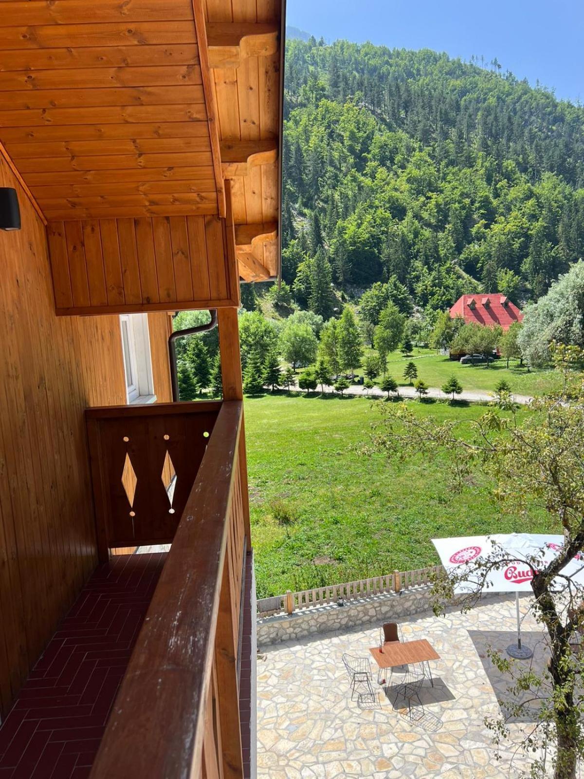 Oda N'Bjeshke Valbone Exterior photo